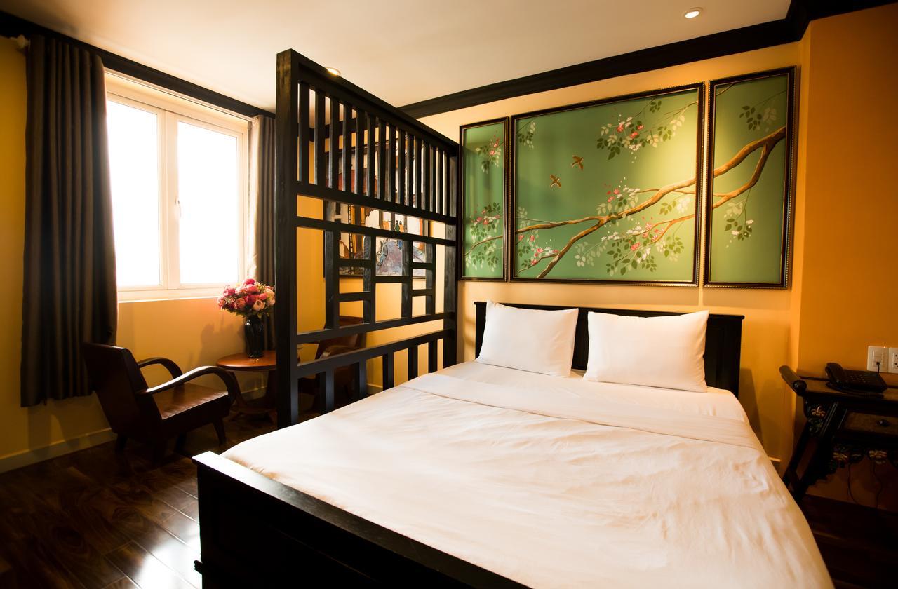 Ipeace Hotel - Bui Vien Walking Street Хошимин Экстерьер фото